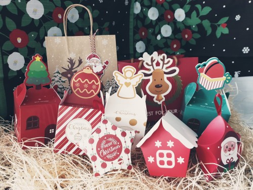 Zapakuj na prezent, opakowanie prezentu